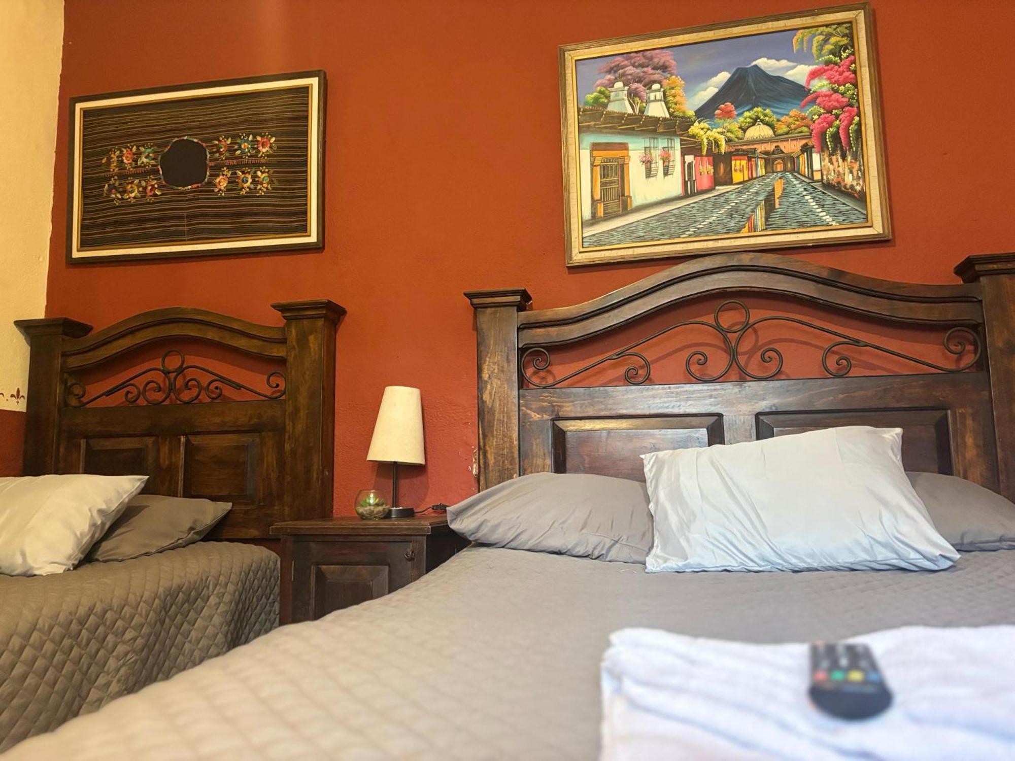 Cristales De Antigua La Calzada Hotel Luaran gambar